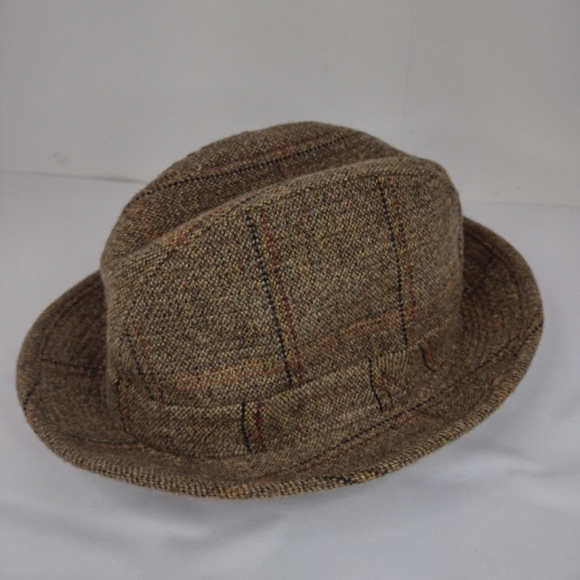 Jonathan Richard vintage Hat size (7.1/4.M).